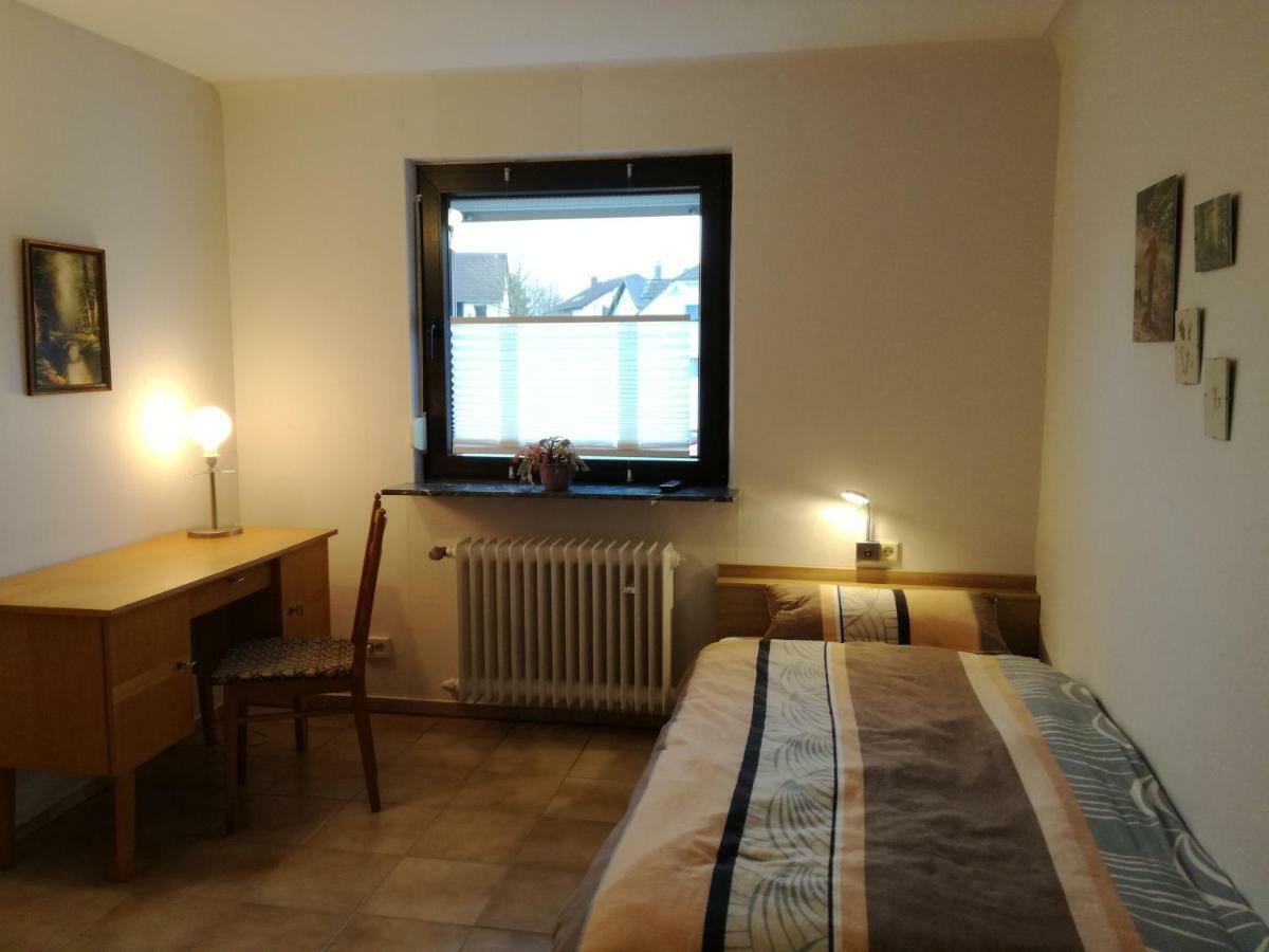 Zimmervermietung St.Wendel Санкт Вендел Екстериор снимка
